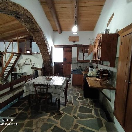 Afrodite'S House-Restaurated Oil Factory Ajá Kültér fotó
