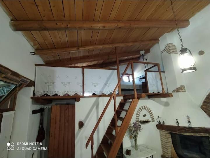 Afrodite'S House-Restaurated Oil Factory Ajá Kültér fotó